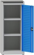 Workshop cabinet with shelves
