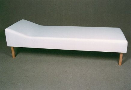 Wooden examination table 47830 - 1