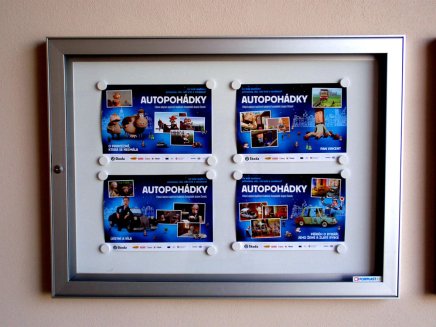 DM80 double-sided single-wing display case, depth 80 mm (6 models) - 1