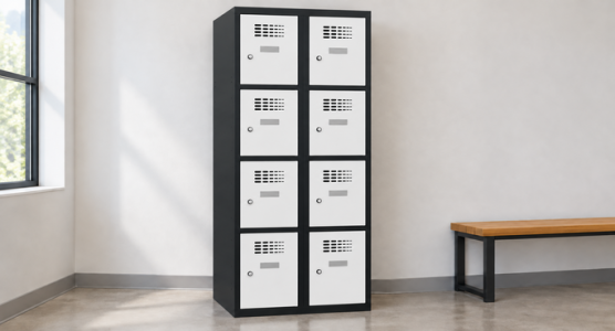 8x lockable box