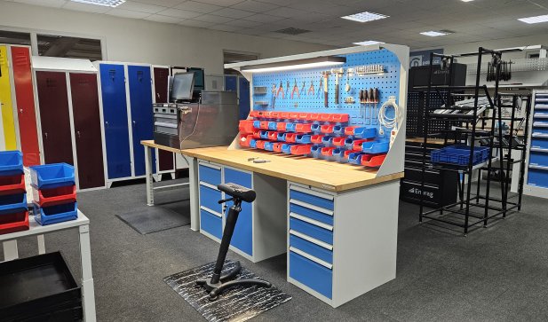 Possibility to visit the sample room