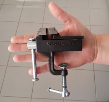 Vises YORK MINOR 045 US - 2