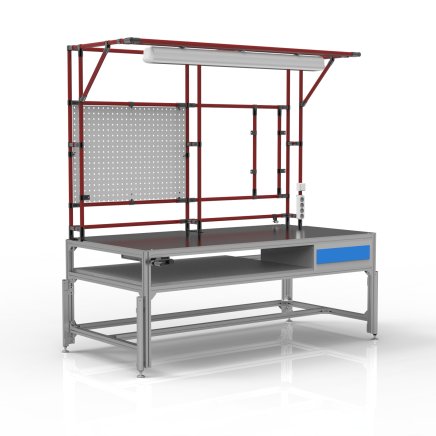 Mechanically height-adjustable welding table